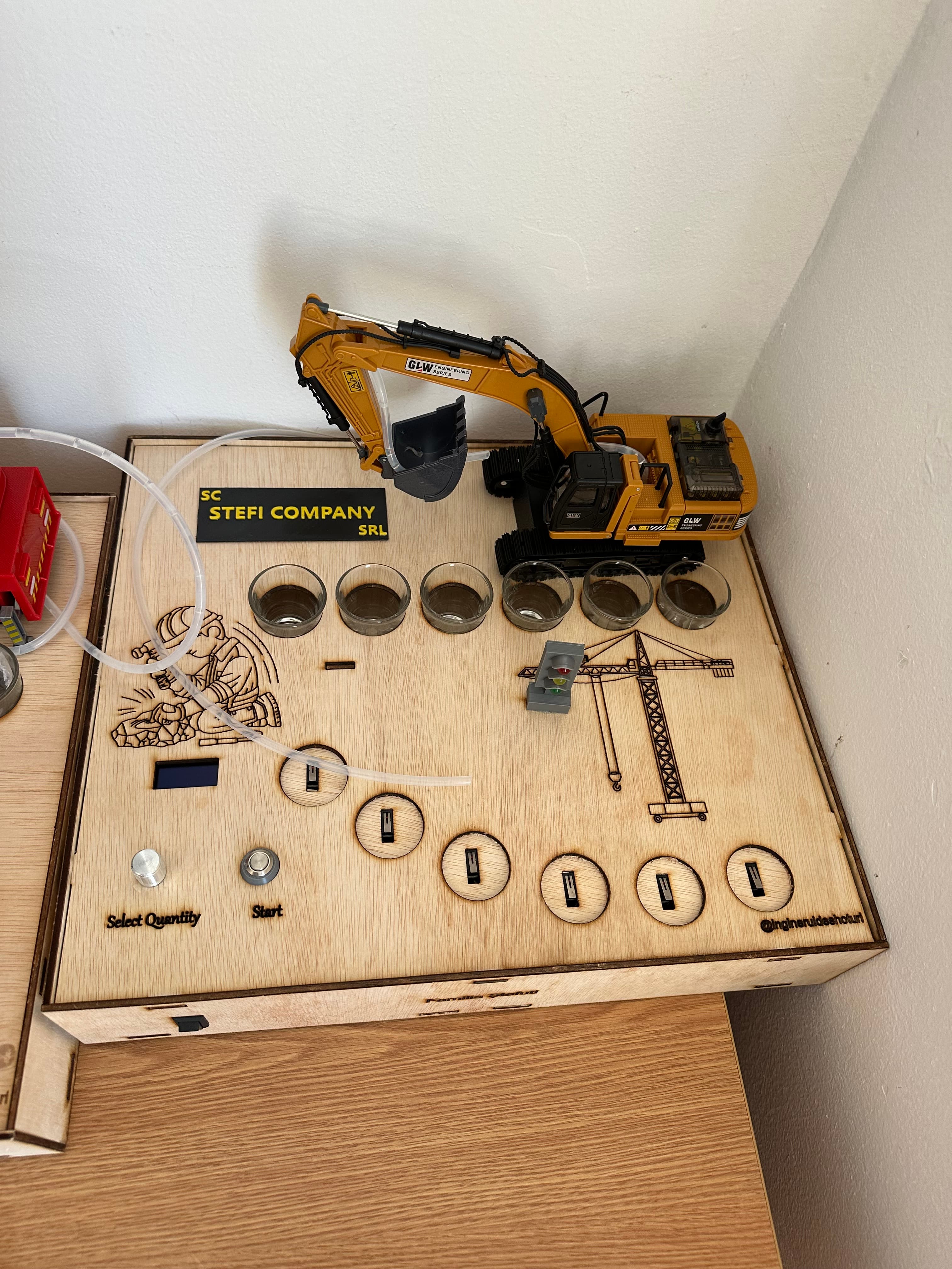 Aparat de shoturi Excavator Edition – Distracție la putere maximă
